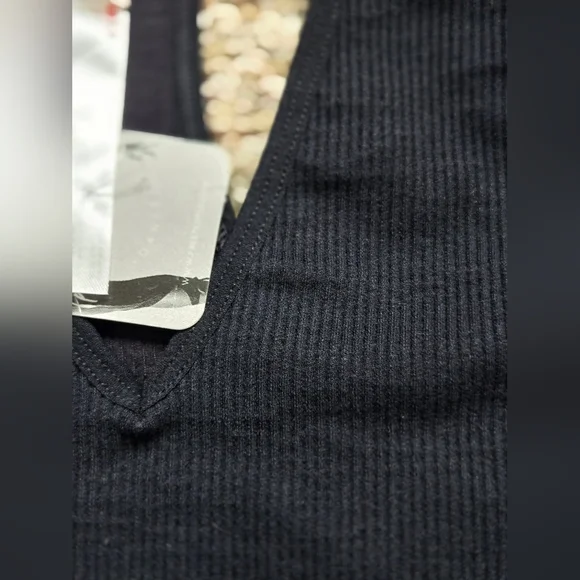 NWT Free People Movement XS Ribbed Black Free Throw Crop Bra Top Activewear - Picture 3 of 6